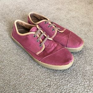 TOMS Gum Sole Sneakers